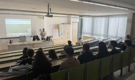 Predavanja strokovnjakov iz prakse pri predmetu Človek in okolje