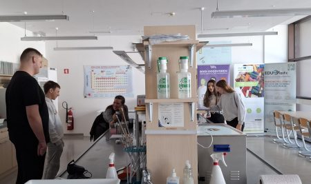 Naravoslovni dan: Okolje varujemo z znanjem!