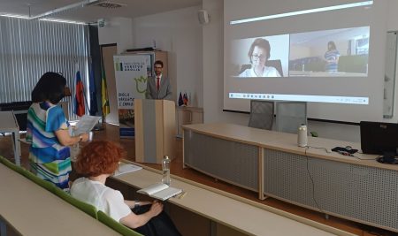 Uspešno izvedeni preizkusni predavanji