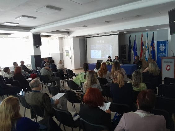 udeleženci Znanstveno-strokovna konference Landscape in Education and Education in the Landscape v dvorani